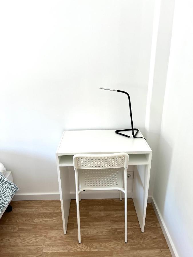 Big Flat Next To Lisbon And Caparica Apartment Almada