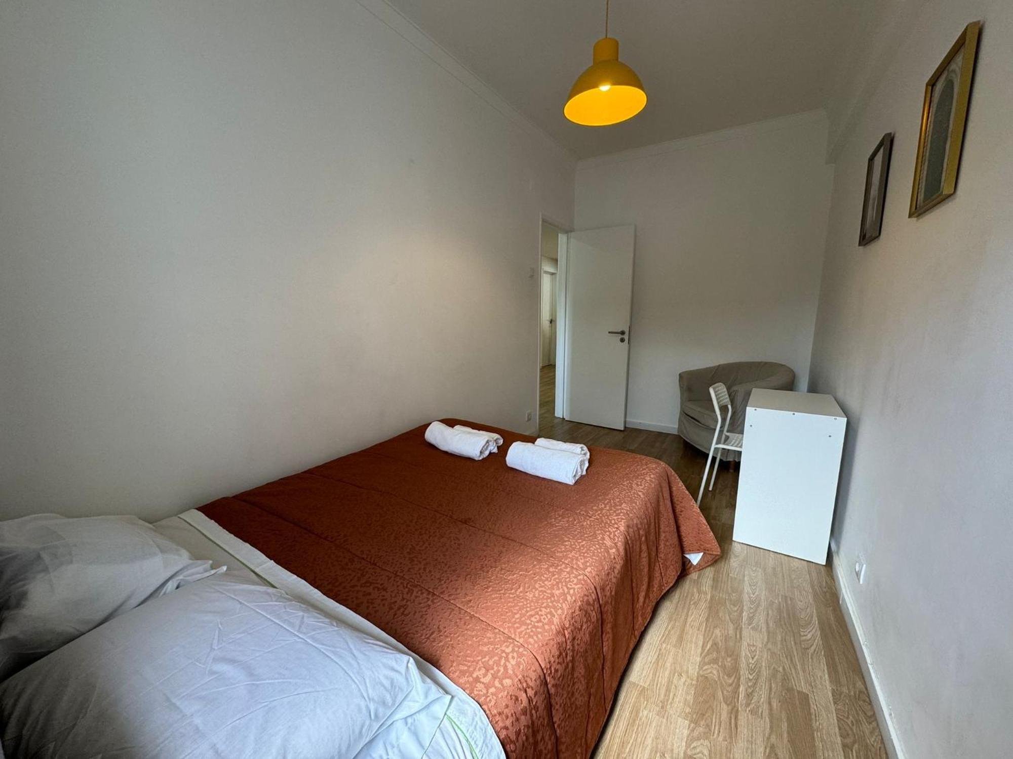 Apartment Big Flat Next To Lisbon And Caparica *